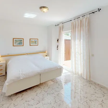Апартаменты Espectacular Atico A 150 De Playa De Las Marinas